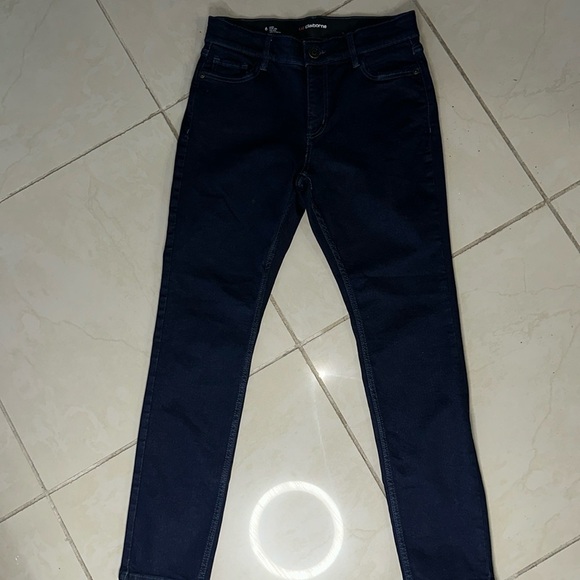 Liz Claiborne‎ Sara slim leg jeans Sz. 6 - Picture 2 of 7